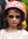 dons voila je vais me presenter et vous presenter mon blog : je m'appelle caroline , j'ai 10 ans et demi ! sur mon blog 